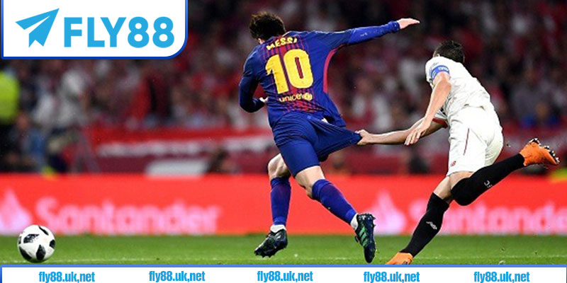 Những tình huống dẫn đến đá phạt trực tiếp